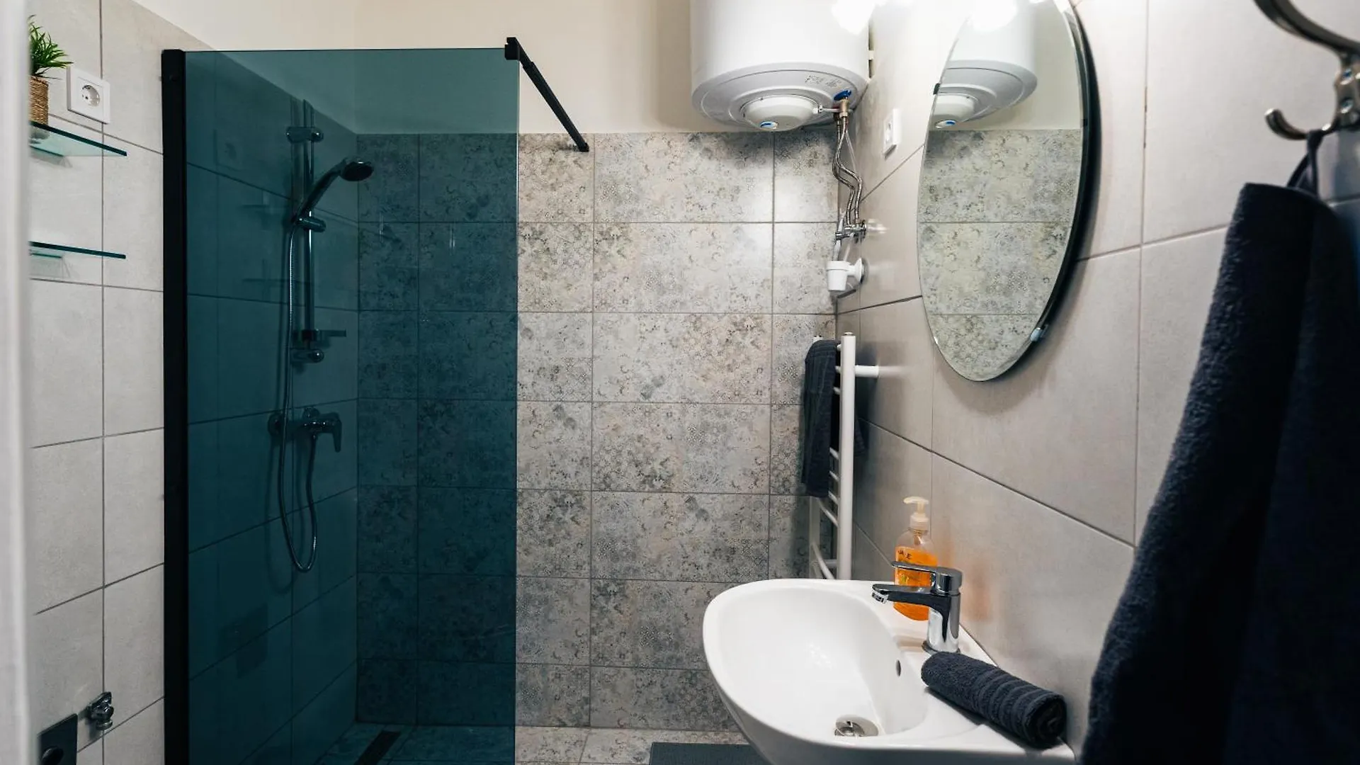 Seventh Heaven 2 Apartment Budapest